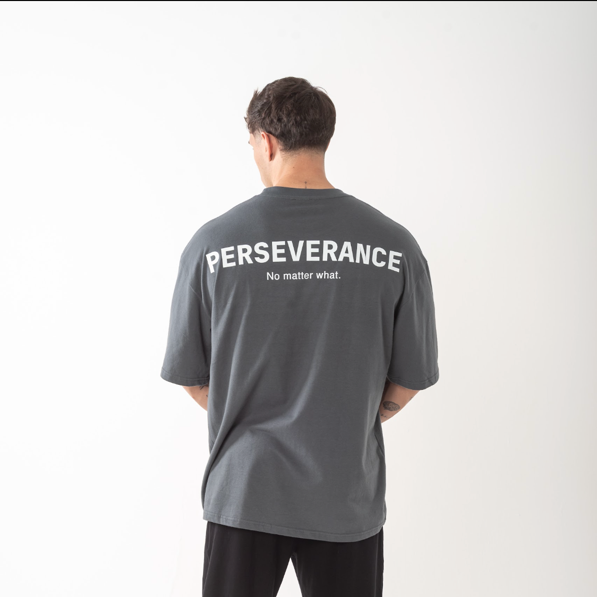 REMERA OVERSIZE  PERSEVERENCE UNISEX