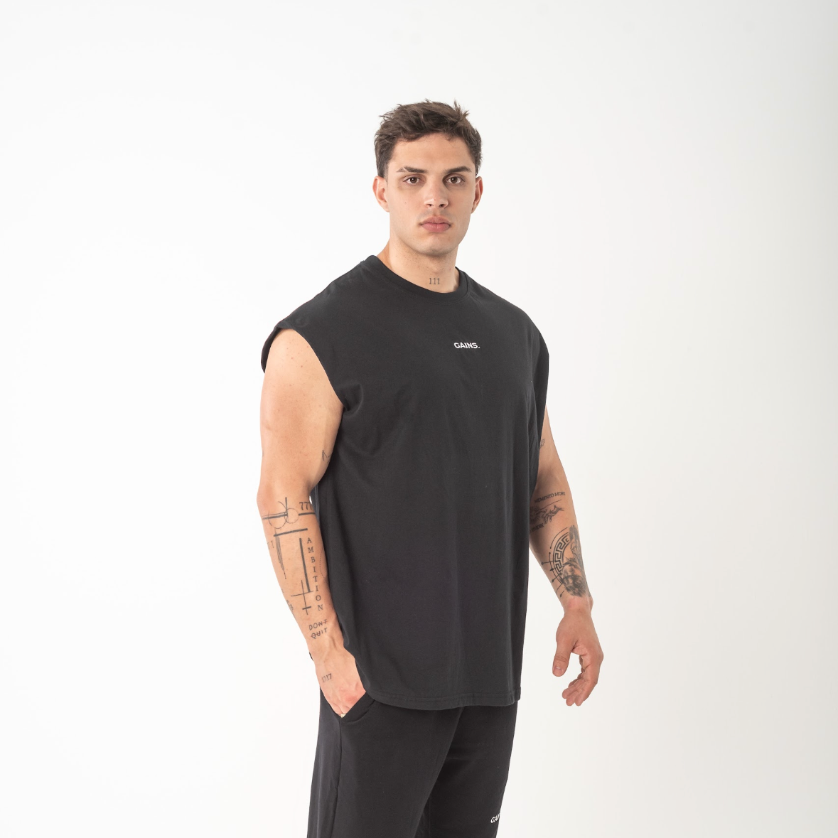 MUSCULOSA CLASSIC UNISEX BORDADA