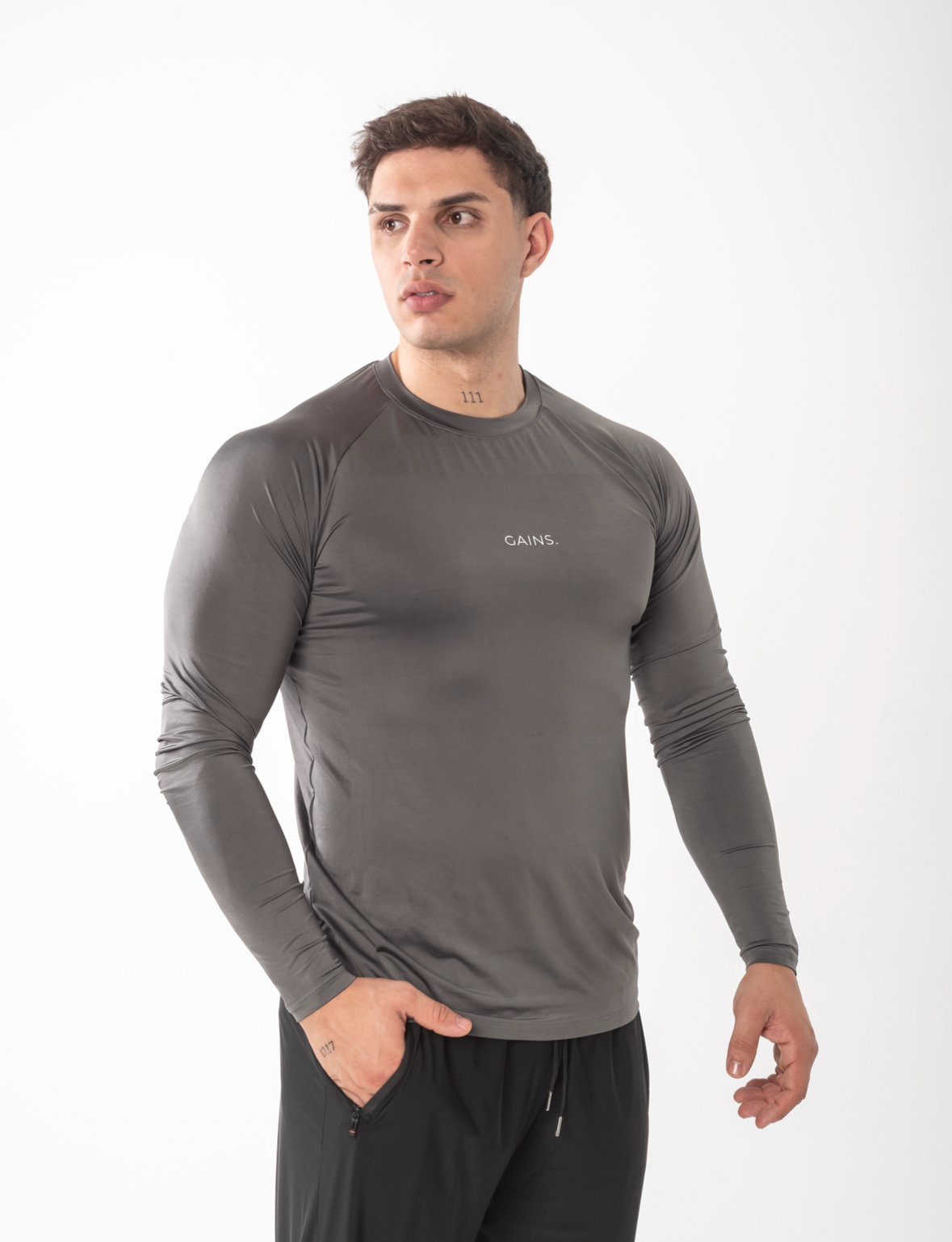 REMERA DE COMPRESIÓN MANGA LARGA GAINS.